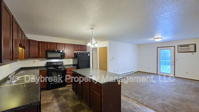 Foto del edificio - 303 16th St S