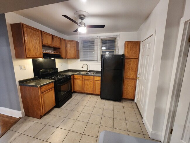 Foto del edificio - 1410 W 94th St