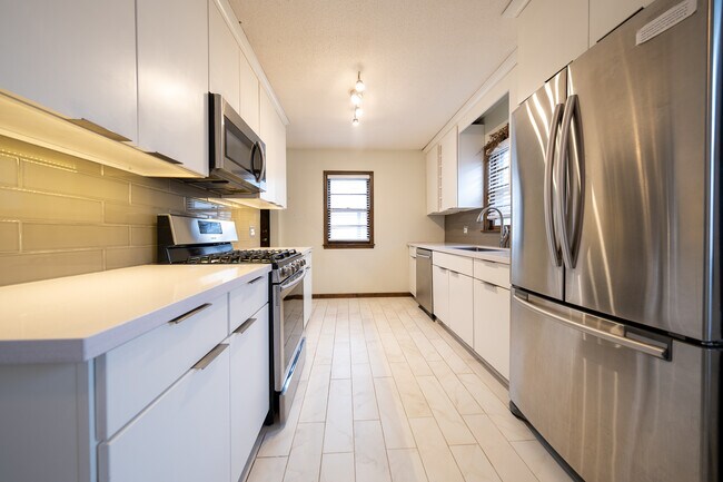 Foto del edificio - 2514 5th St NE