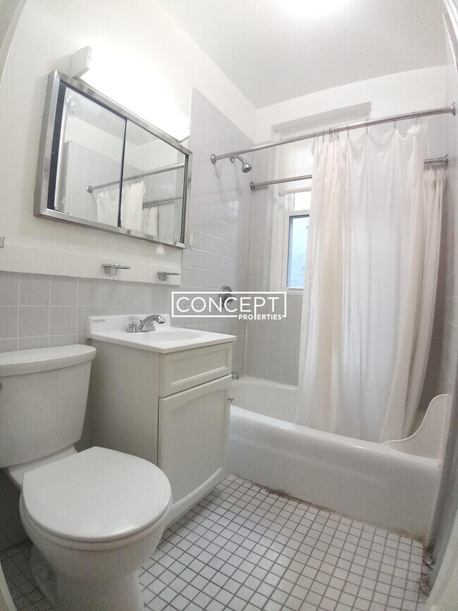 Building Photo - 677 Huntington Ave