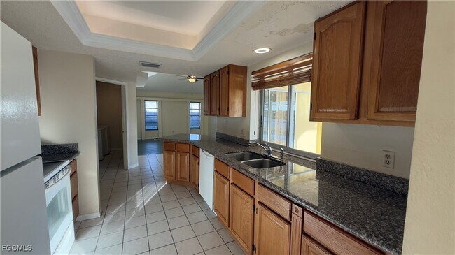 Foto del edificio - 516 Archer Pkwy W