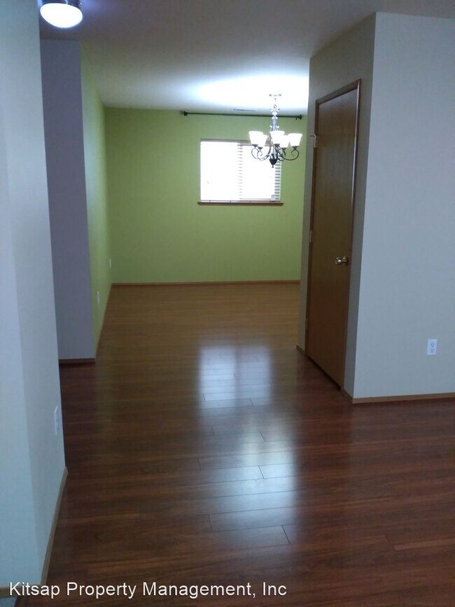 Building Photo - 3 br, 2.5 bath House - 4226 Swift Ave Sw