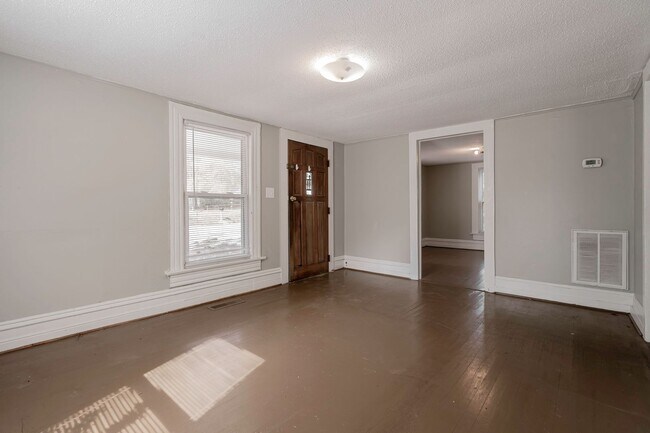 Foto del edificio - Single home for rent