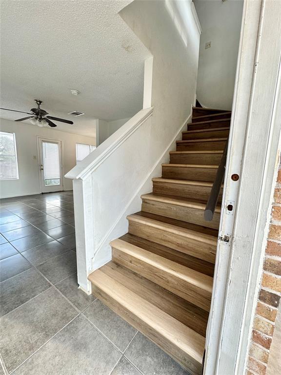 Building Photo - 9103 Japonica Ct