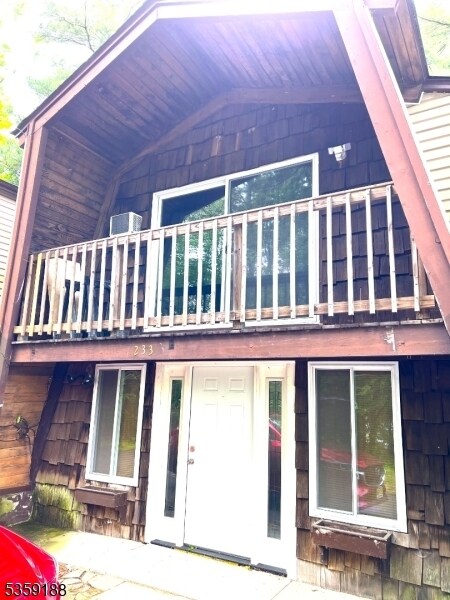 Foto principal - 233 A Lake Shore N