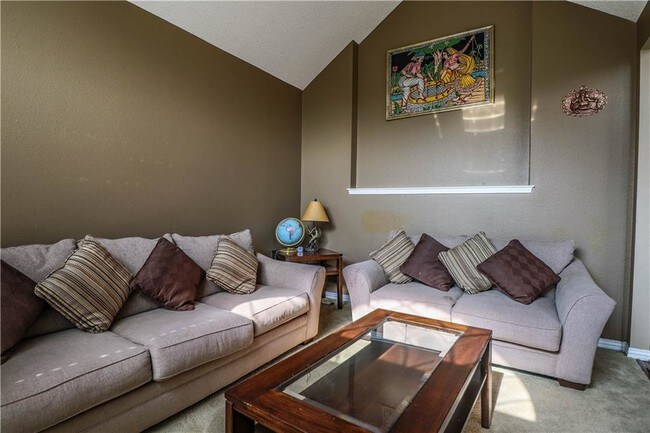 Foto del edificio - 7209 Avalon Dr
