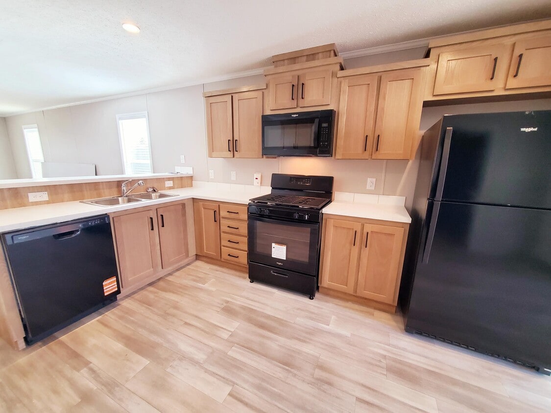 Foto principal - 9270 Windjammer Dr