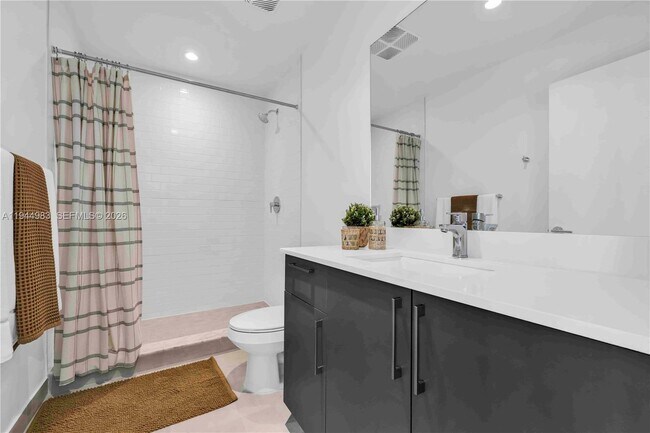 Foto del edificio - 1642 NE 1st Ave