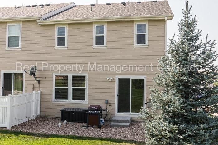 Building Photo - 5758 Danube St