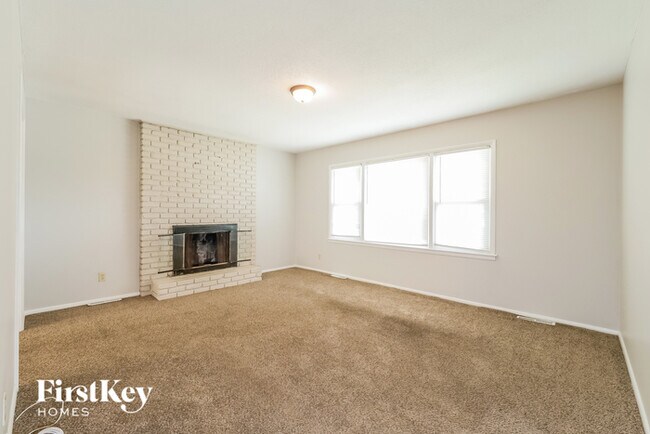 Foto del edificio - 8007 E 93rd Terrace