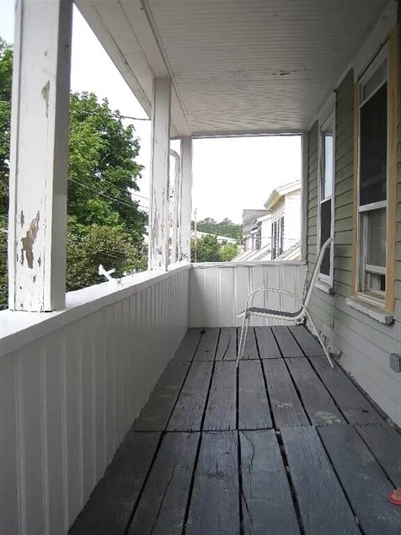 Primary Photo - 19 Stanley Ave