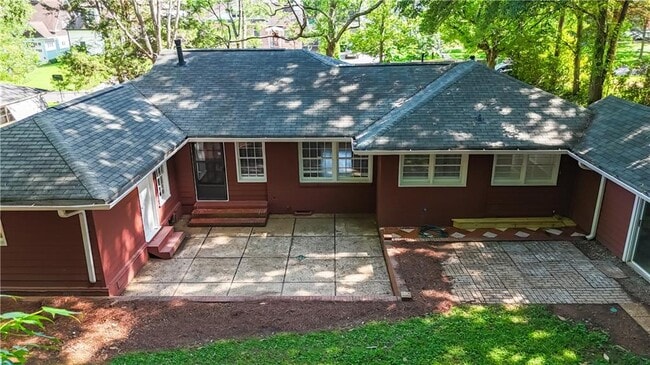Building Photo - 1392 Lively Ridge Rd NE