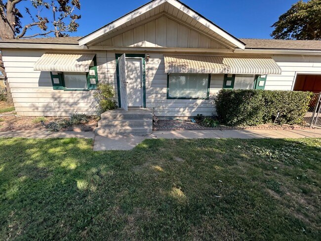 Building Photo - 4930 Geer Rd