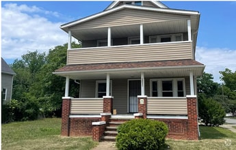 Building Photo - 12531 Forest Ave