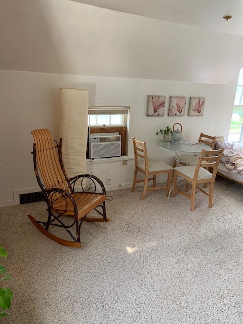 Unidad interior 1 - 406 N Hamilton St