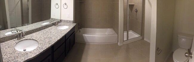 Building Photo - 1512 Chama Dr