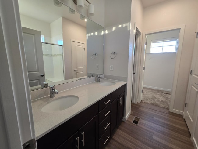 Foto del edificio - 2802 Ridge View Cir