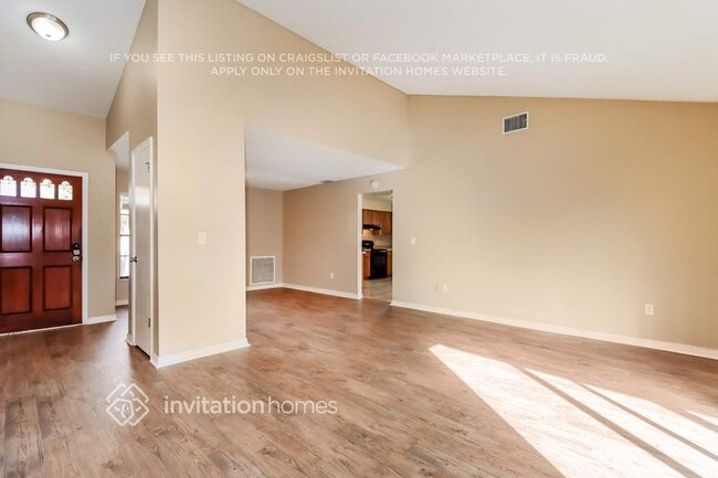 Building Photo - 5102 Garden Vale Ave