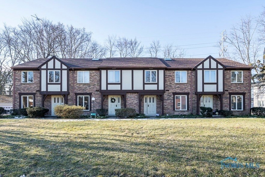 Primary Photo - 4045 Hillandale Rd