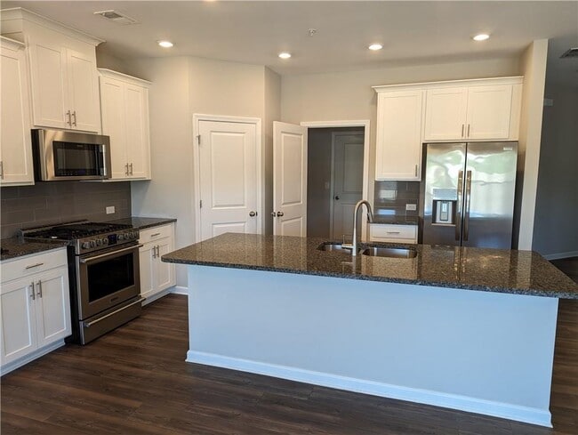 Foto del edificio - 1341 Endicott Ct
