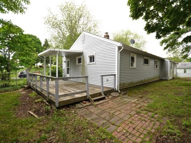 Building Photo - 3 bedroom in North Branford CT 06471