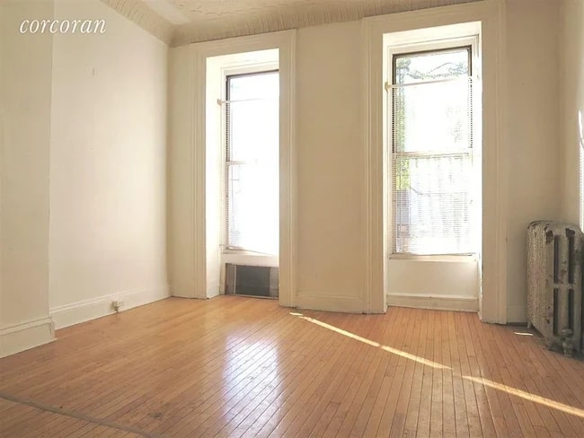 Living Room - 89 Ryerson St