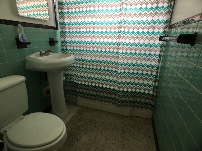Bathroom - 1740 NW 52nd St