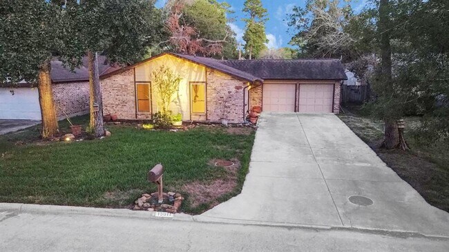 Foto del edificio - 15011 Cypress Ridge Dr