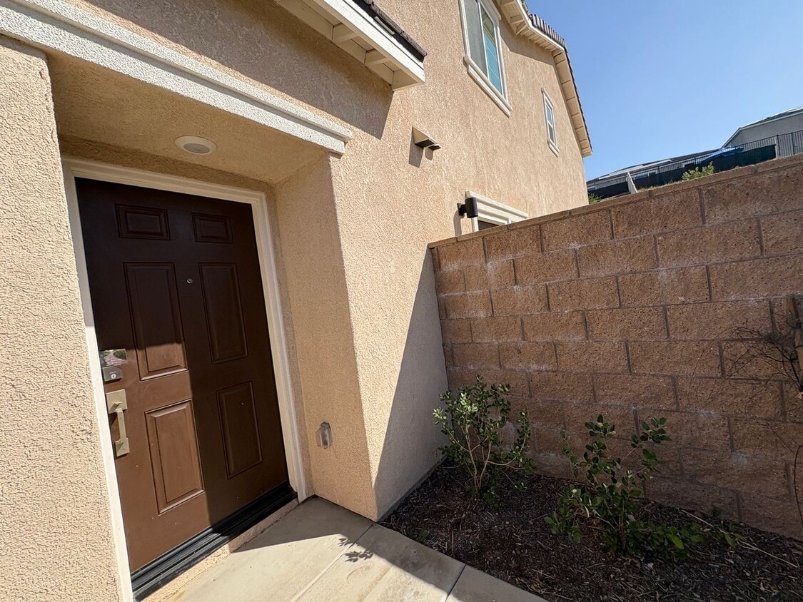 Primary Photo - 35286 Sorenstam Dr