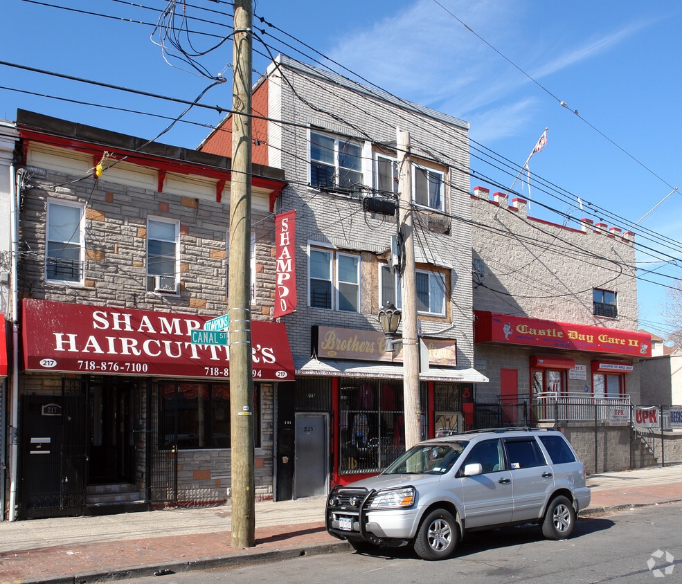 Primary Photo - 215 Canal St
