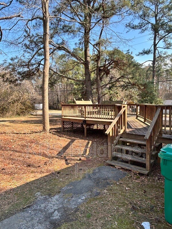 Foto del edificio - 8501 Ackley Ave