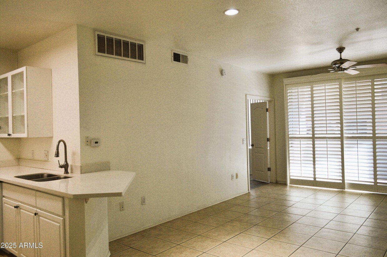 Foto principal - 1701 E Colter St