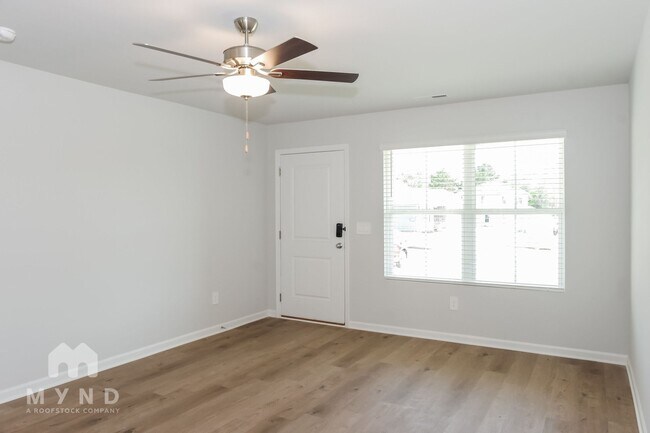 Foto del edificio - 161 Olde Hearth Rd