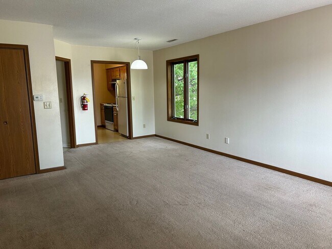 Foto del edificio - 1309 E Ave NE
