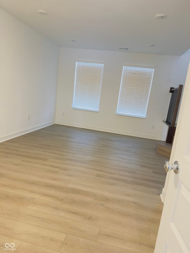 Foto del edificio - 17738 Noel St