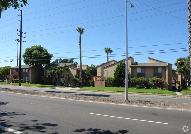 Building Photo - Pacific Point Apartments