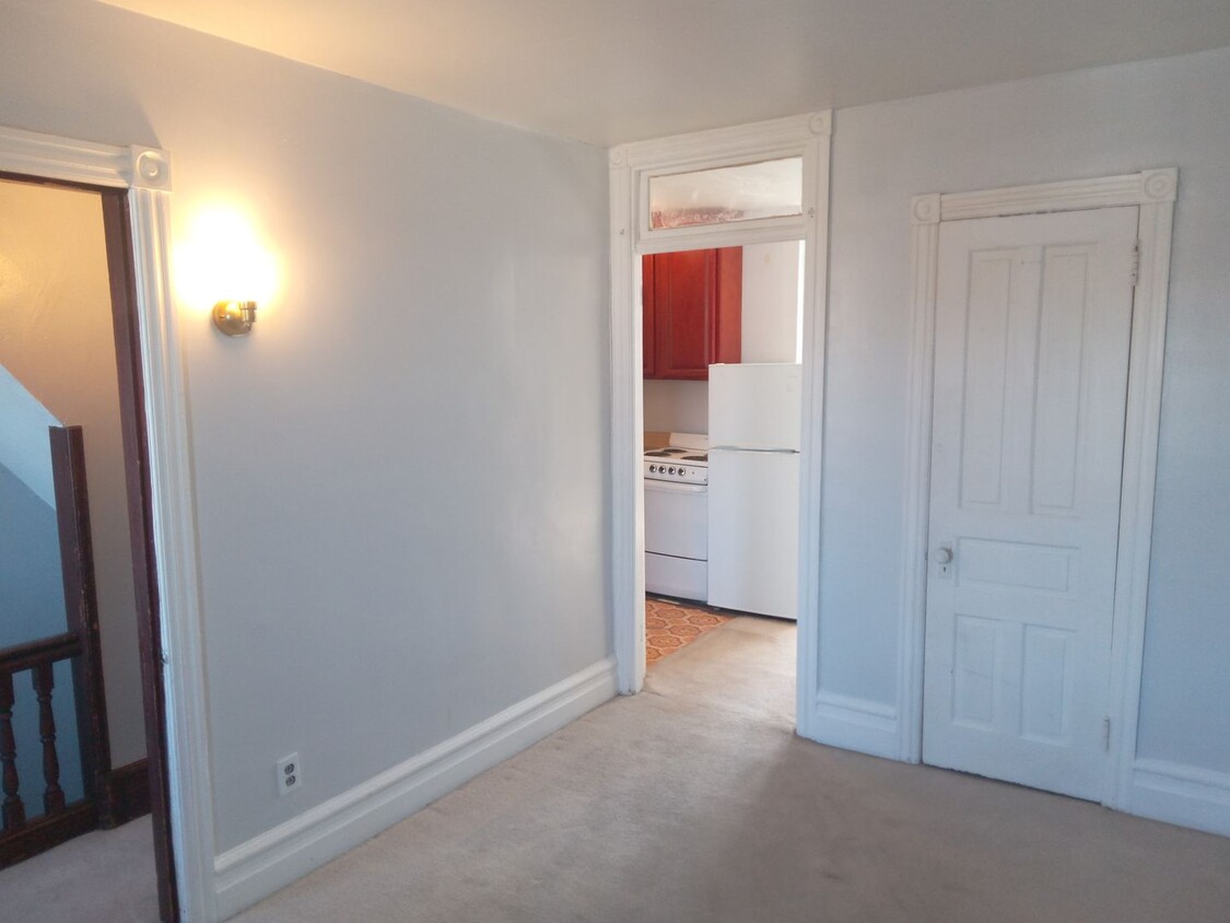 Foto principal - 1233 W Chew St
