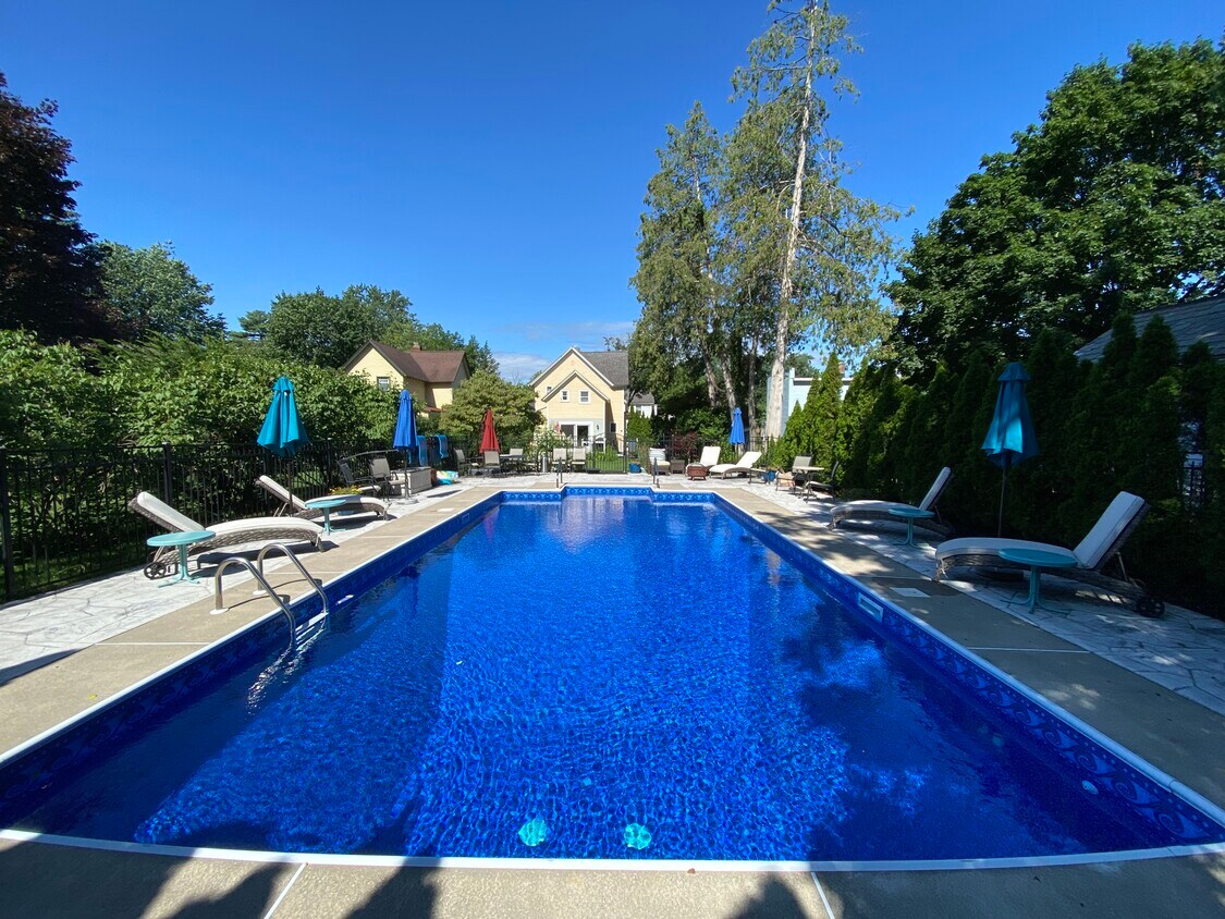 10 Green Ridge Pl, Saratoga Springs, NY 12866 House Rental in