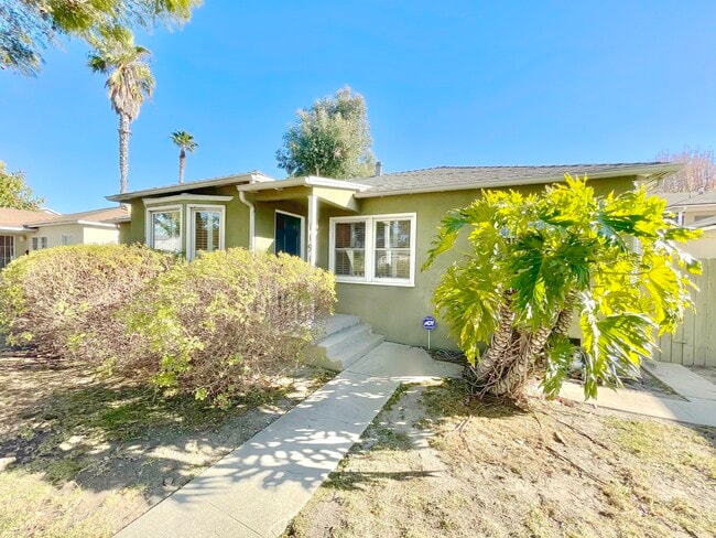 Building Photo - 11914 Ocean Park Blvd