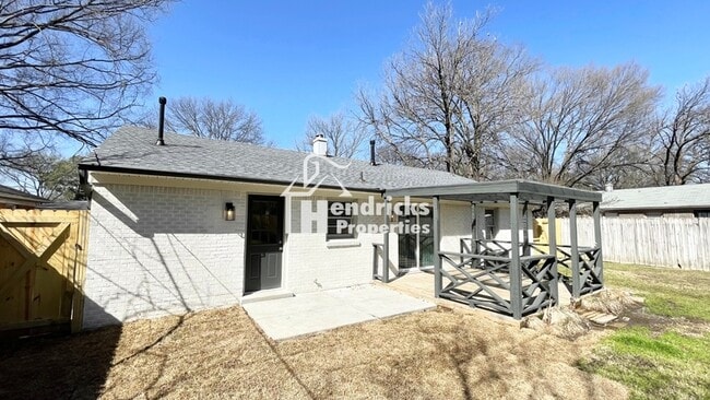 Photo - 1500 Ivy Rd House