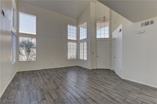 Building Photo - 938 Carnival Ave