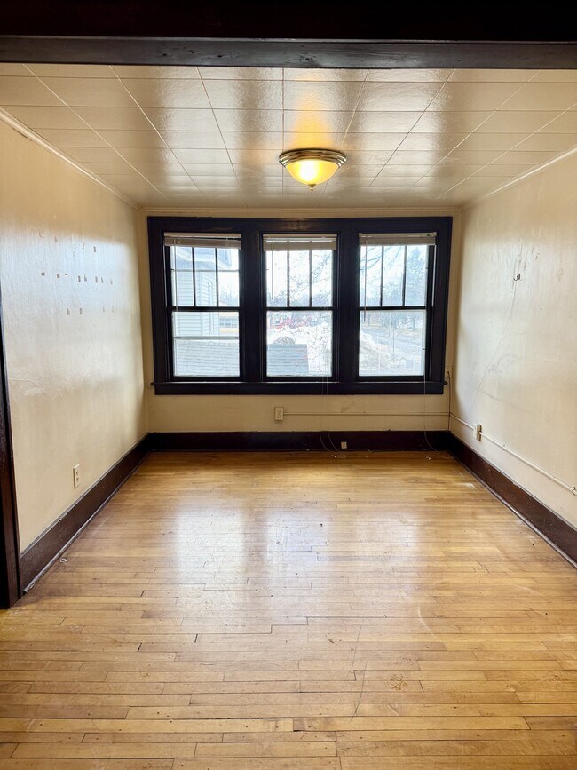 Foto del edificio - 607 S Lincoln St