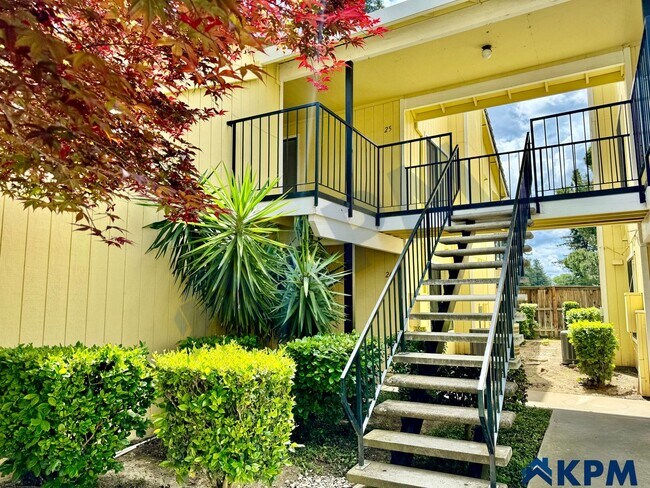 Foto del edificio - Spacious 2 Bed 2 Bath Lodi Condo
