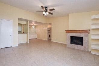 Building Photo - 10555 Turtlewood Ct