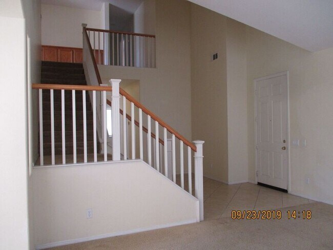 Building Photo - 31419 Orchard Ln