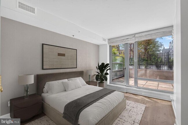 Foto del edificio - 1155 23rd St NW