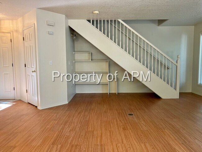 Foto del edificio - 7949 W Holt Ct