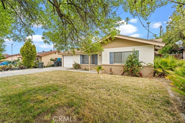 Foto del edificio - 440 W Thornton Ave