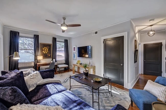 Foto del edificio - 518 Lamar Ave