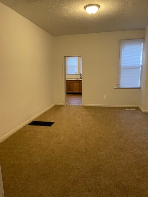 Building Photo - 3516 Greenspring Ave